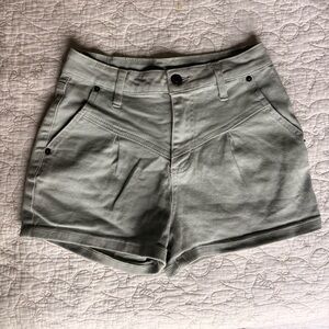 High Waisted Shorts Wild Fable—Light Green